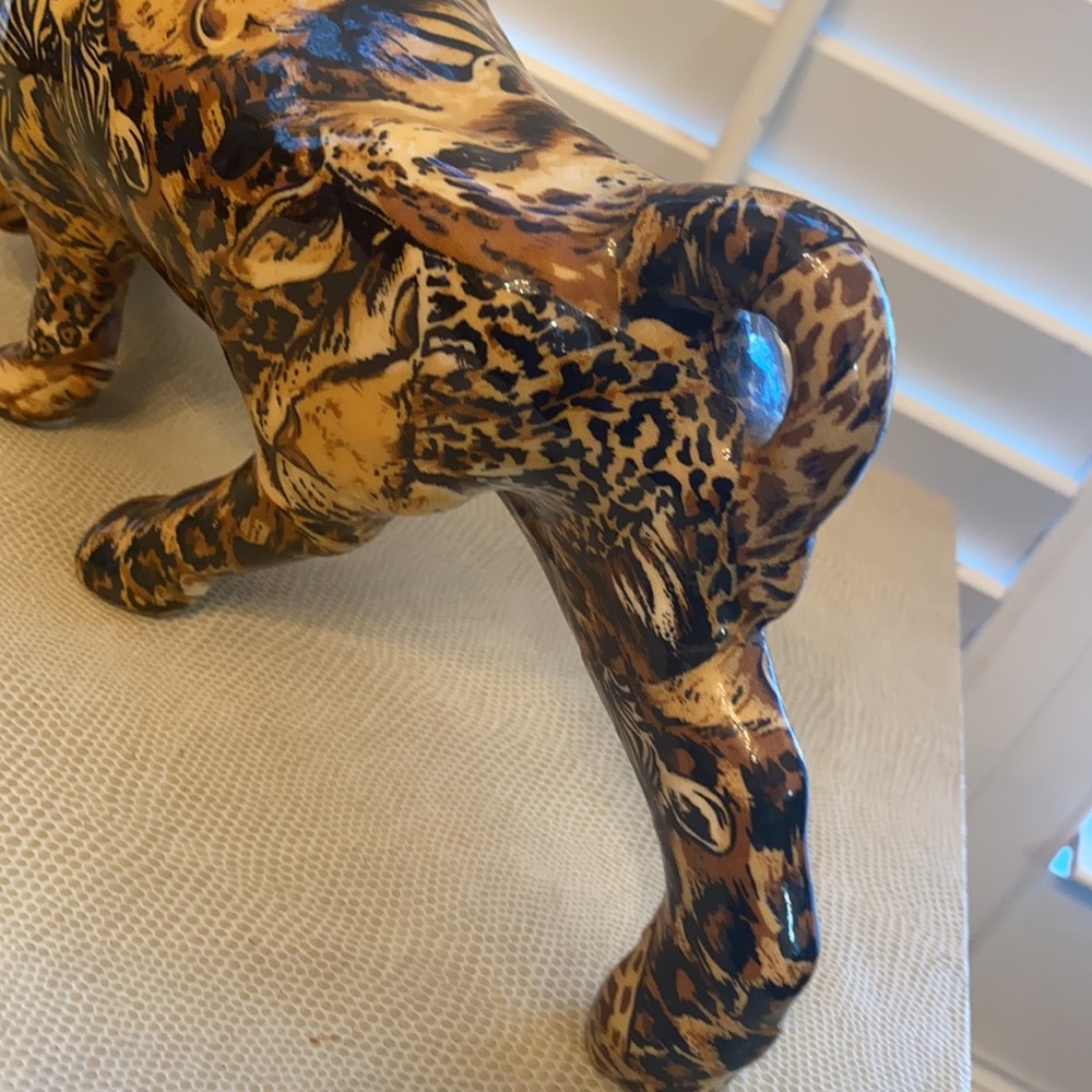 Animal Print Decor - Picture 3 of 6